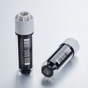 艾本德Eppendorf CryoStorage Vial, 2.0 mL, 不含 DNase、RNase、人類 DNA 和內(nèi)毒素；外螺紋，預(yù)先加蓋灰色管蓋，帶 2D SafeCode (DataMa